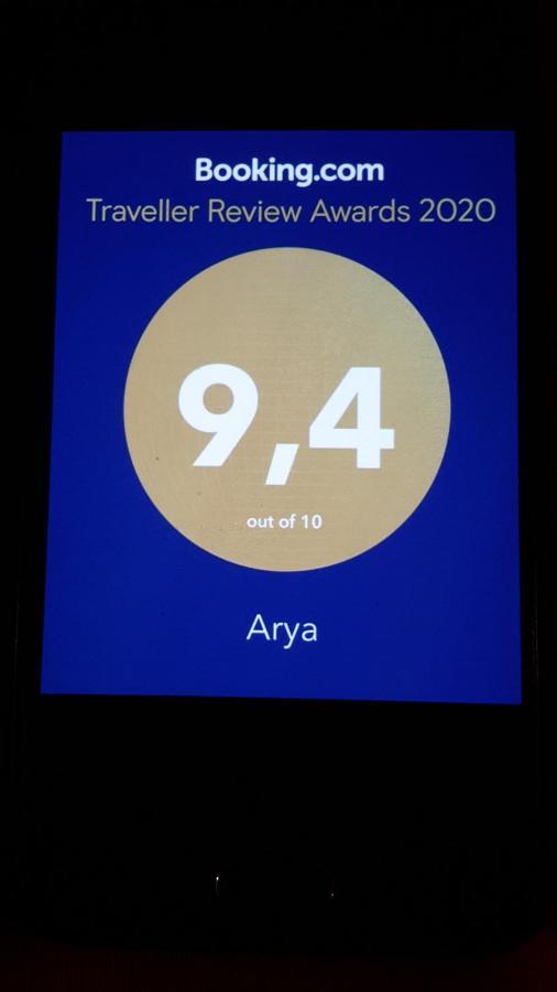 포드스트라나 Arya 아파트 외부 사진